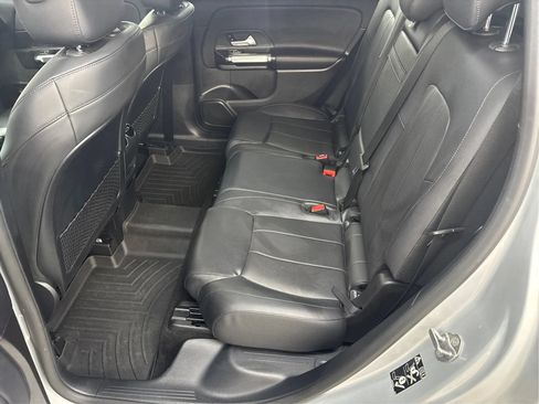 Used 2020 Mercedes-Benz GLB 250 4MATIC image 14