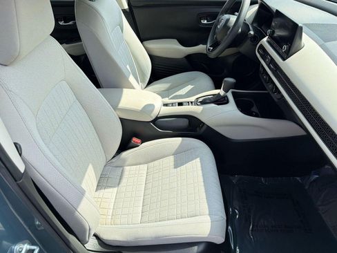 Used 2024 Honda HR-V LX image 28