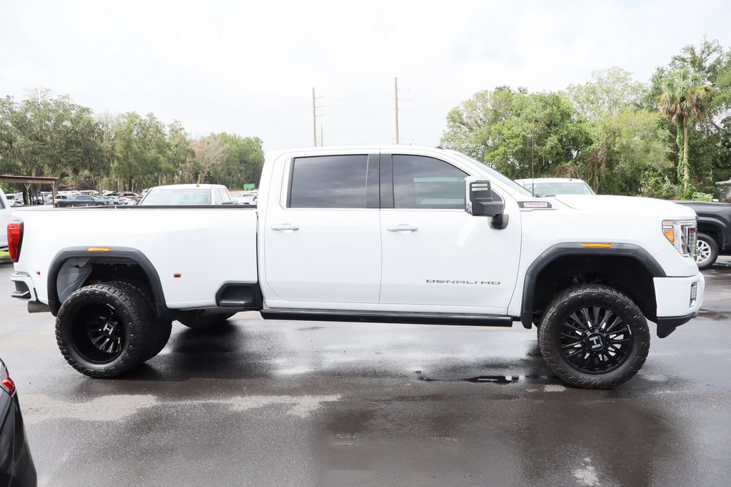 Used 2022 GMC Sierra 3500 Denali AWD/4WD image 10