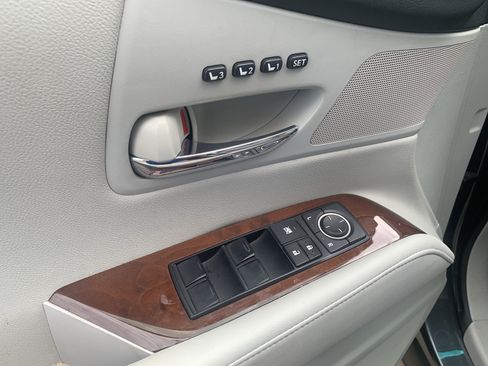 Used 2011 Lexus RX 350 2WD w/ Premium Pkg image 15