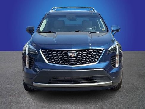 Used 2019 Cadillac XT4 Premium Luxury w/ Driver Awareness Package FWD image 2