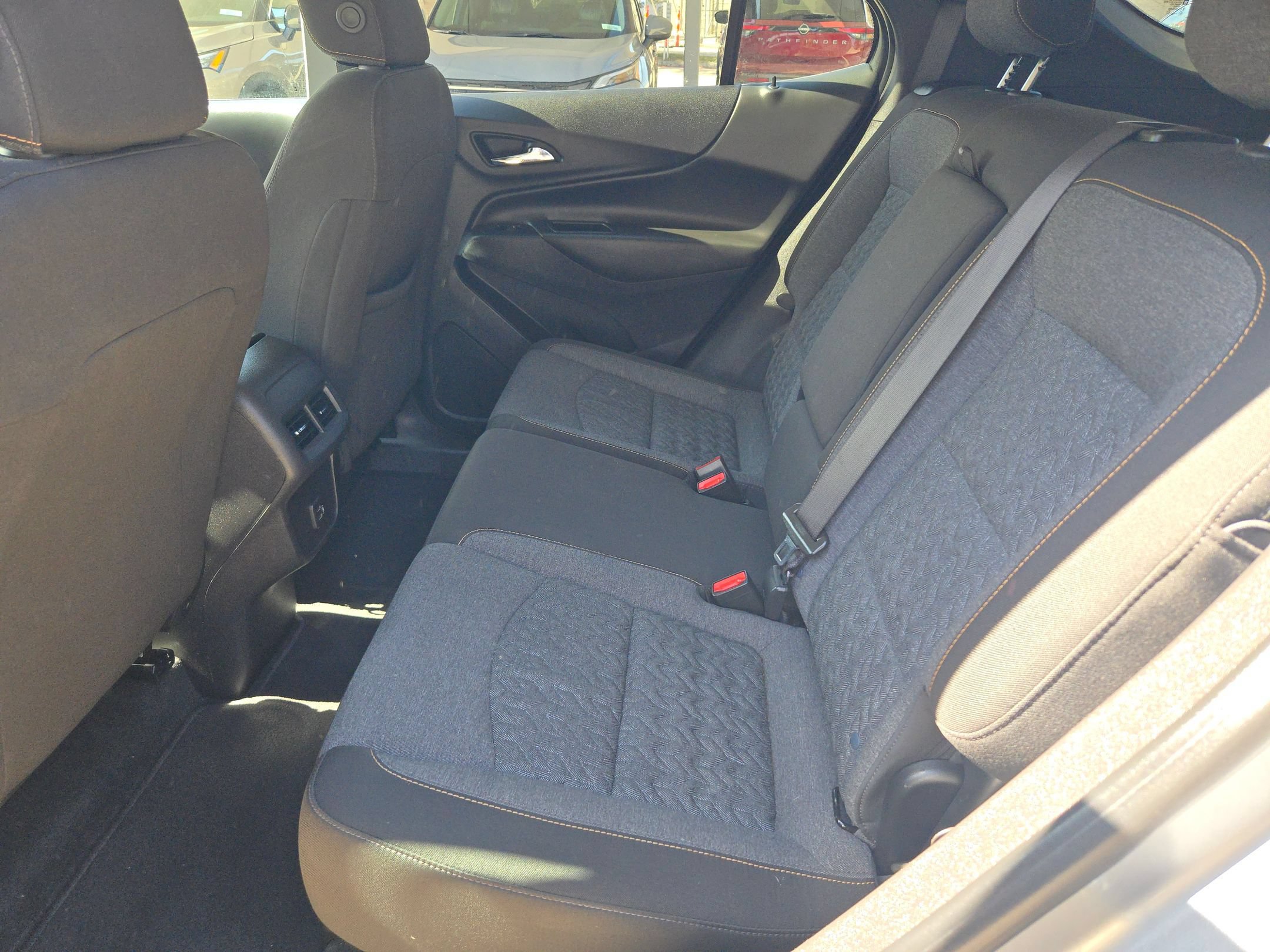 Used 2024 Chevrolet Equinox LT AWD/4WD image 13
