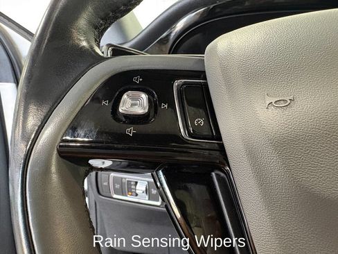 Used 2021 Lincoln Corsair AWD w/ Premium Package image 18