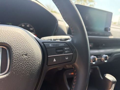 Used 2024 Honda CR-V Sport image 26