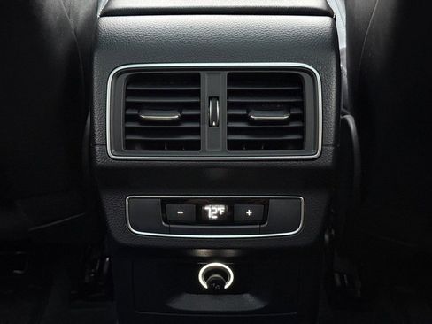 Used 2018 Audi SQ5 Premium Plus w/ Navigation Package image 35