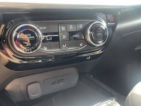 New 2026 Chevrolet Trax LT w/ Driver Confidence Package FWD image 14