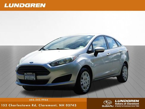 Used 2014 Ford Fiesta S FWD image 25