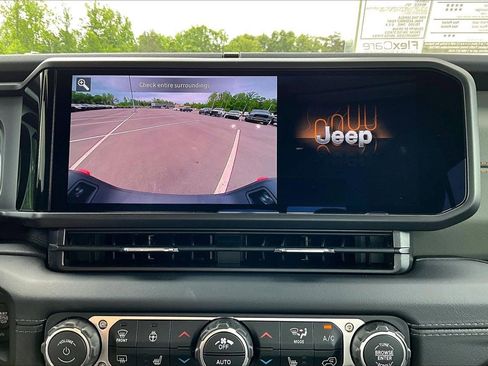 New 2026 Jeep Gladiator Mojave AWD/4WD image 13