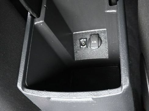Used 2012 Volkswagen Passat 2.5 S FWD image 19