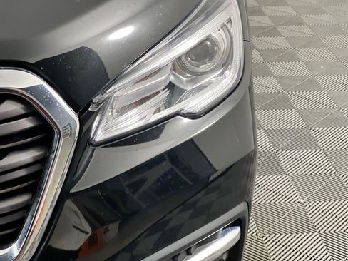 Used 2022 Subaru Ascent Limited AWD/4WD image 9