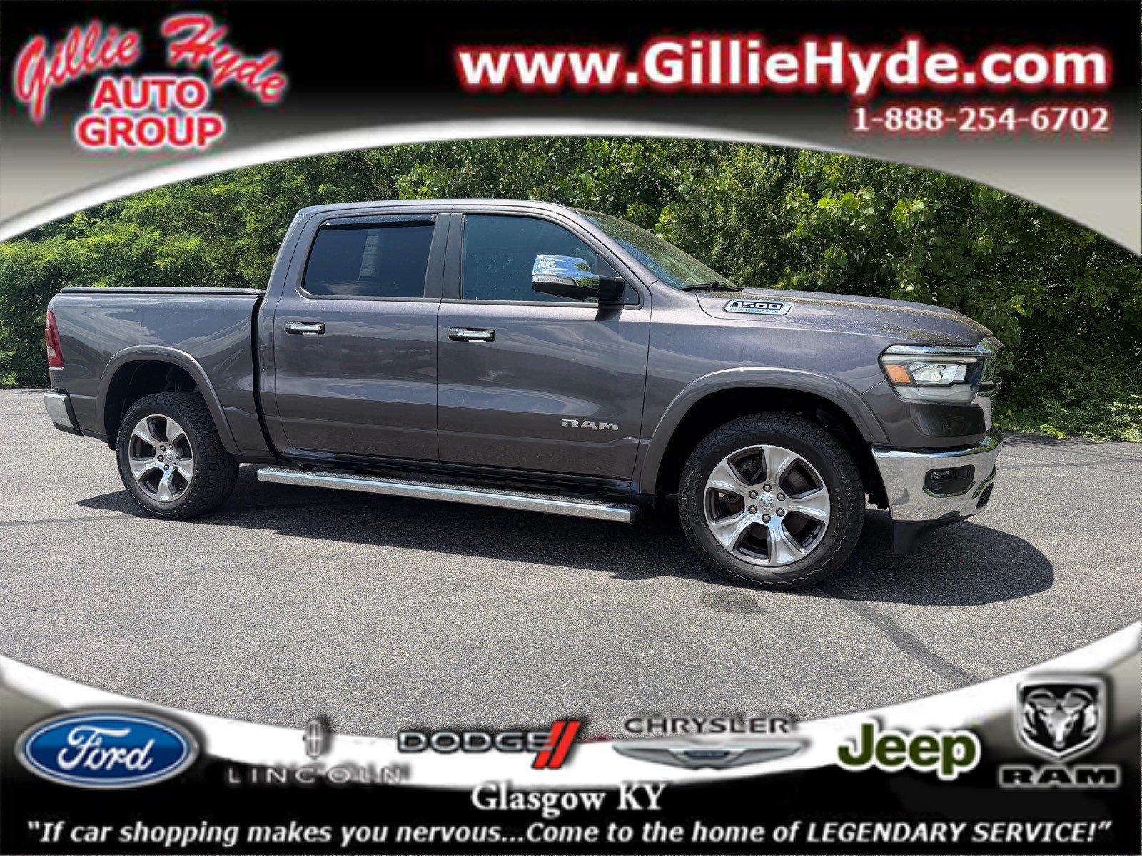 Used 2022 RAM 1500 Laramie AWD/4WD image 1