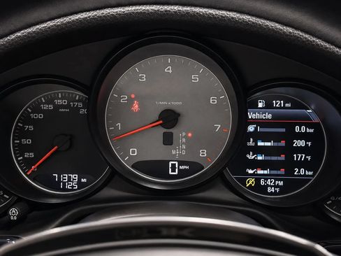 Used 2014 Porsche Panamera S RWD image 27