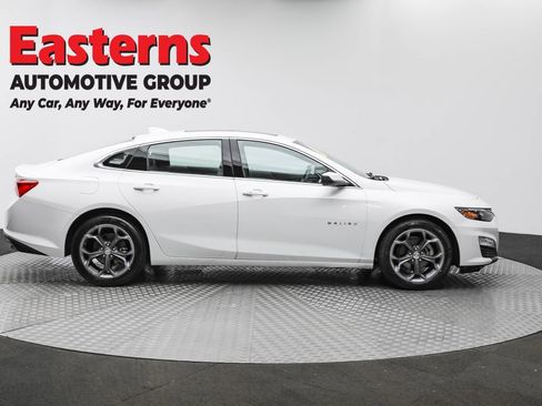 Used 2024 Chevrolet Malibu LT image 4