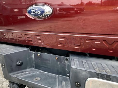 Used 2016 Ford F350 Lariat w/ Chrome Package image 26