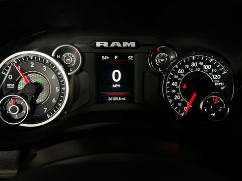 Used 2024 RAM 2500 Big Horn w/ Bed Utility Group image 13