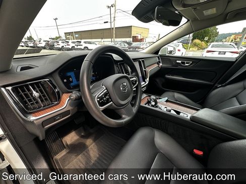 Used 2023 Volvo V60 B5 Cross Country Plus w/ Climate Package AWD/4WD image 26
