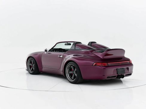 Used 1997 Porsche 911 Carrera RWD image 6