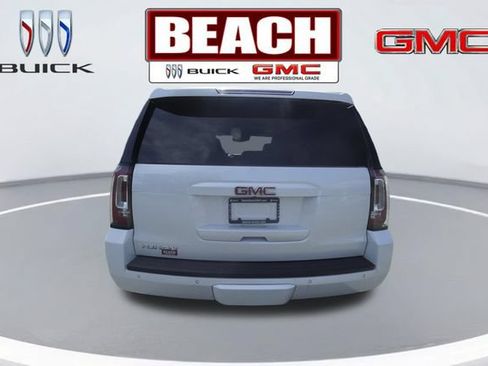 Used 2018 GMC Yukon SLT w/ Open Road Package AWD/4WD image 4