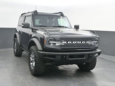 Used 2021 Ford Bronco Badlands AWD/4WD image 1