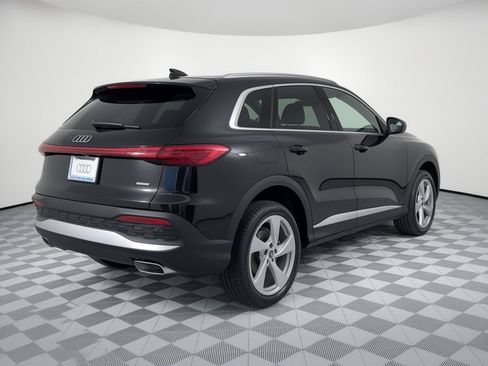 Used 2025 Audi Q5 Premium w/ Premium Plus AWD/4WD image 9