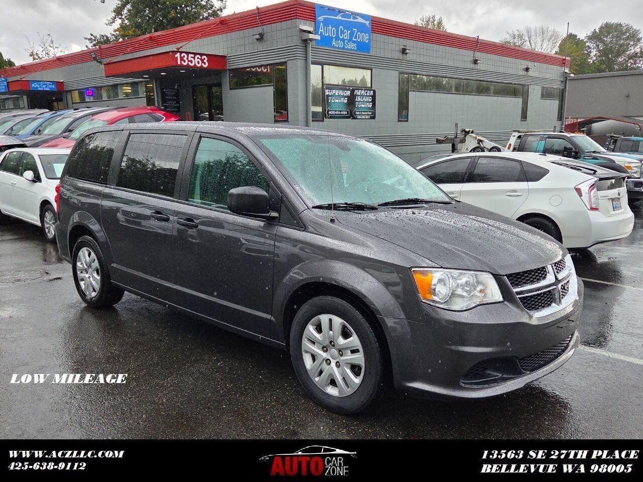 Used 2019 Dodge Grand Caravan SE w/ UConnect Hands-Free Group FWD image 1