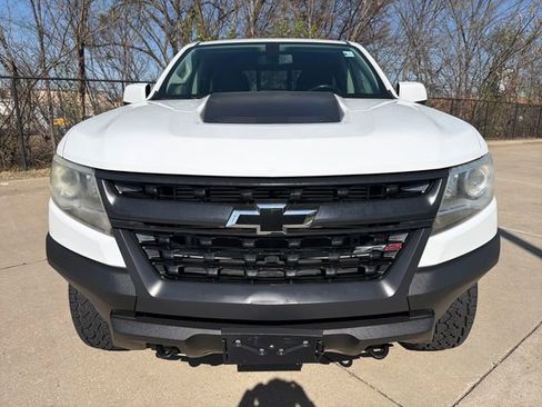Used 2019 Chevrolet Colorado ZR2 image 8