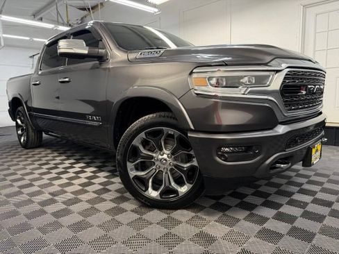 Used 2022 RAM 1500 Limited AWD/4WD image 1