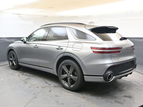 Used 2025 Genesis GV70 2.5T w/ Sport Prestige Package image 3