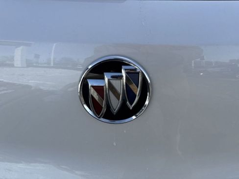 Certified 2022 Buick Encore GX Select w/ Sport Touring Package image 27