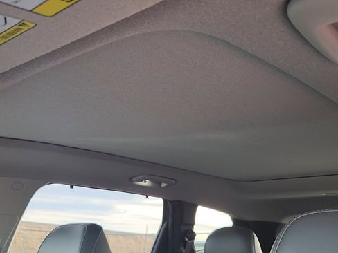 Used 2023 Hyundai Santa Fe Limited image 11