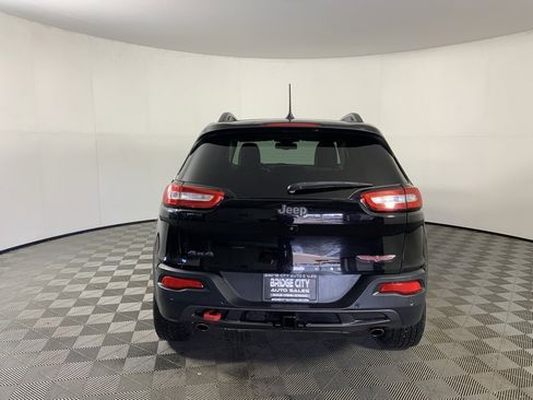 Used 2018 Jeep Cherokee Trailhawk w/ Quick Order Package 27L image 8