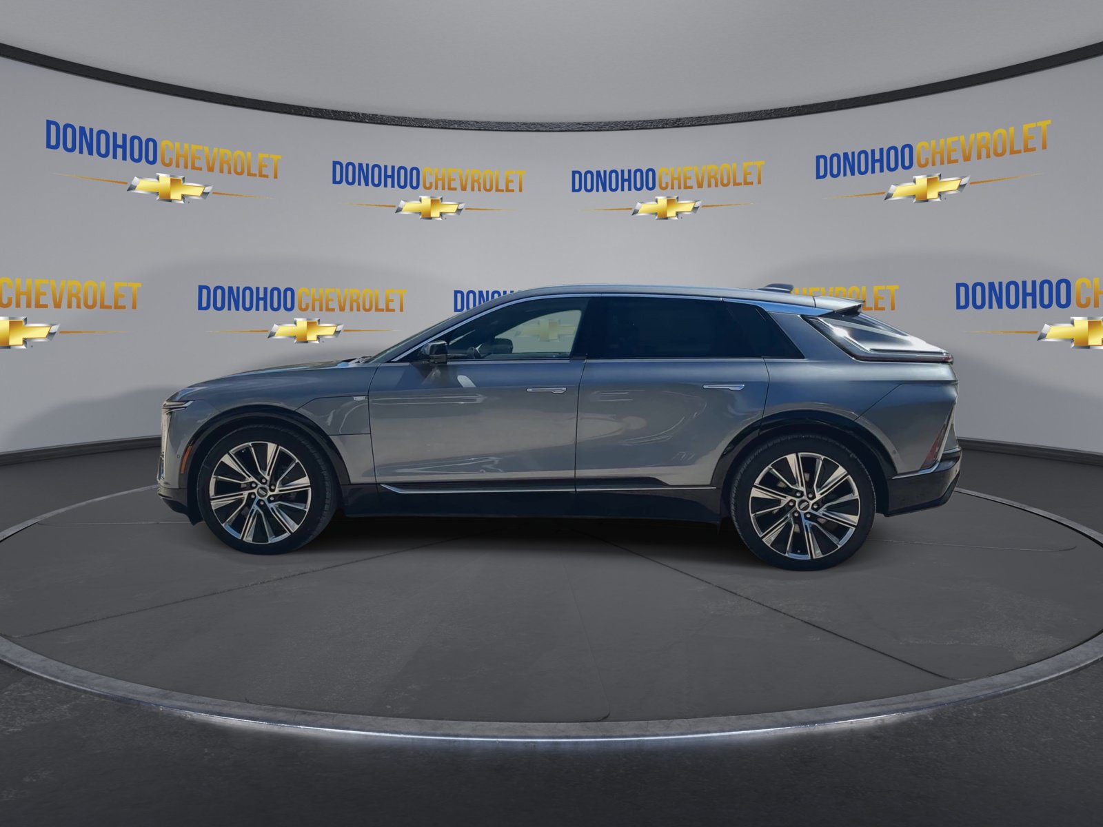 Used 2023 Cadillac Lyriq 2WD image 8