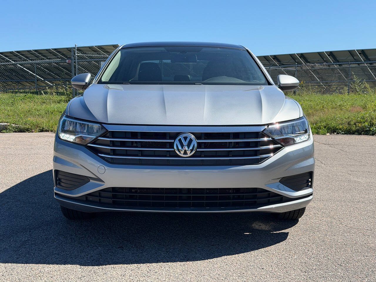 Used 2020 Volkswagen Jetta SE w/ SE Cold Weather Package FWD image 8