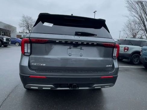 New 2026 Ford Explorer Active image 3