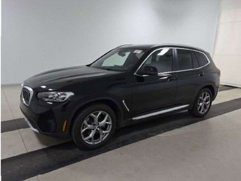 Used 2023 BMW X3 xDrive30i w/ Premium Package image 3