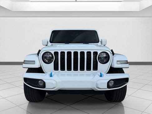 Used 2021 Jeep Wrangler Unlimited Sahara AWD/4WD image 8