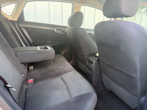 Used 2014 Nissan Sentra SR w/ SR Driver Package FWD image 15