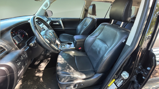 Used 2016 Toyota 4Runner Limited AWD/4WD image 18
