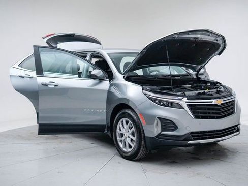 Used 2024 Chevrolet Equinox LT image 15