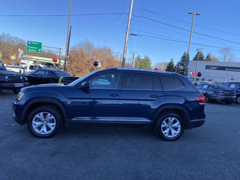 Used 2018 Volkswagen Atlas SEL image 2