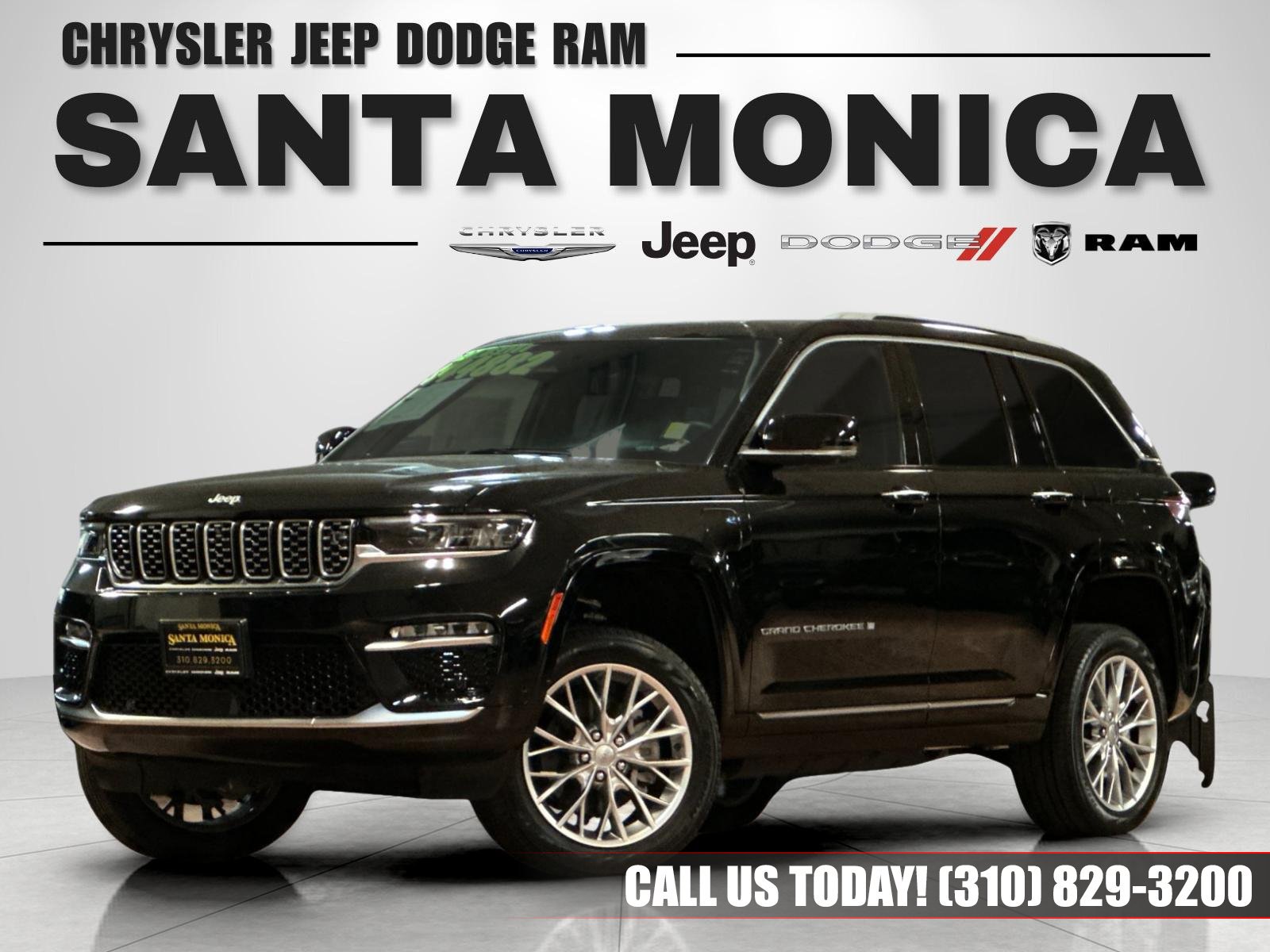 Used 2023 Jeep Grand Cherokee Summit w/ Advanced Protech Group IV AWD/4WD image 1