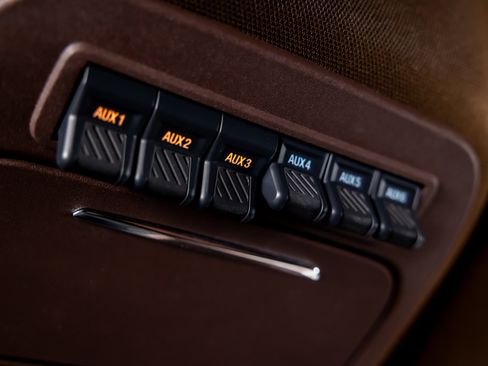 Used 2025 Ford F350 King Ranch w/ Chrome Package image 29