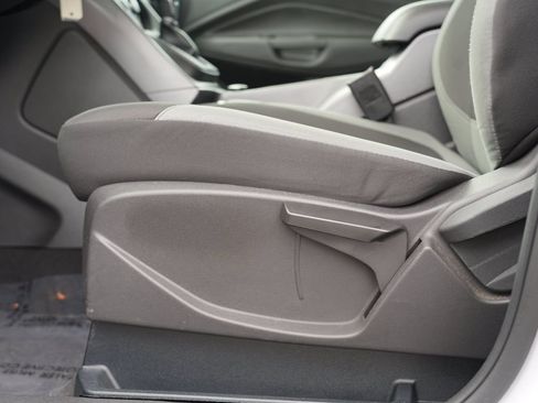Used 2016 Ford Escape S FWD image 15