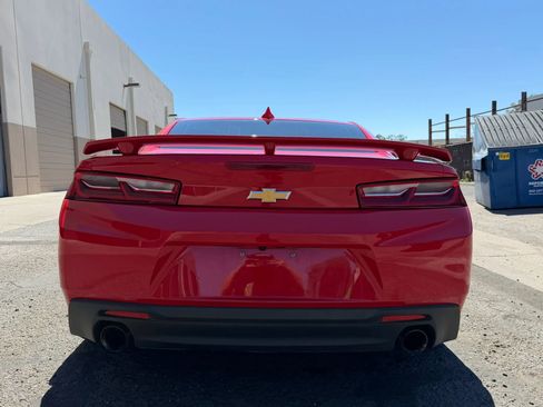 Used 2016 Chevrolet Camaro SS image 8