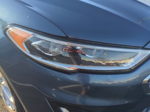 Used 2019 Ford Fusion Energi Titanium image 23