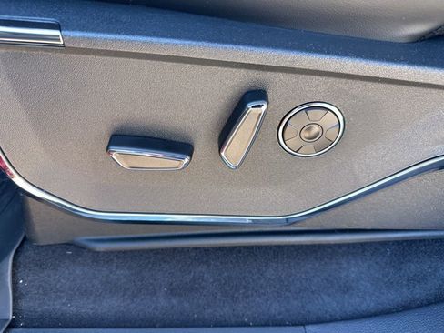 New 2025 Ford F150 Platinum w/ FX4 Off-Road Package image 26