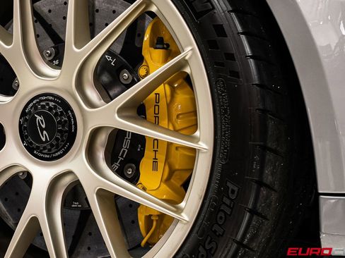 Used 2018 Porsche 911 GT2 RS RWD image 30