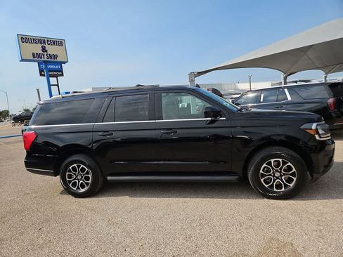 Used 2024 Ford Expedition Max XLT AWD/4WD image 9