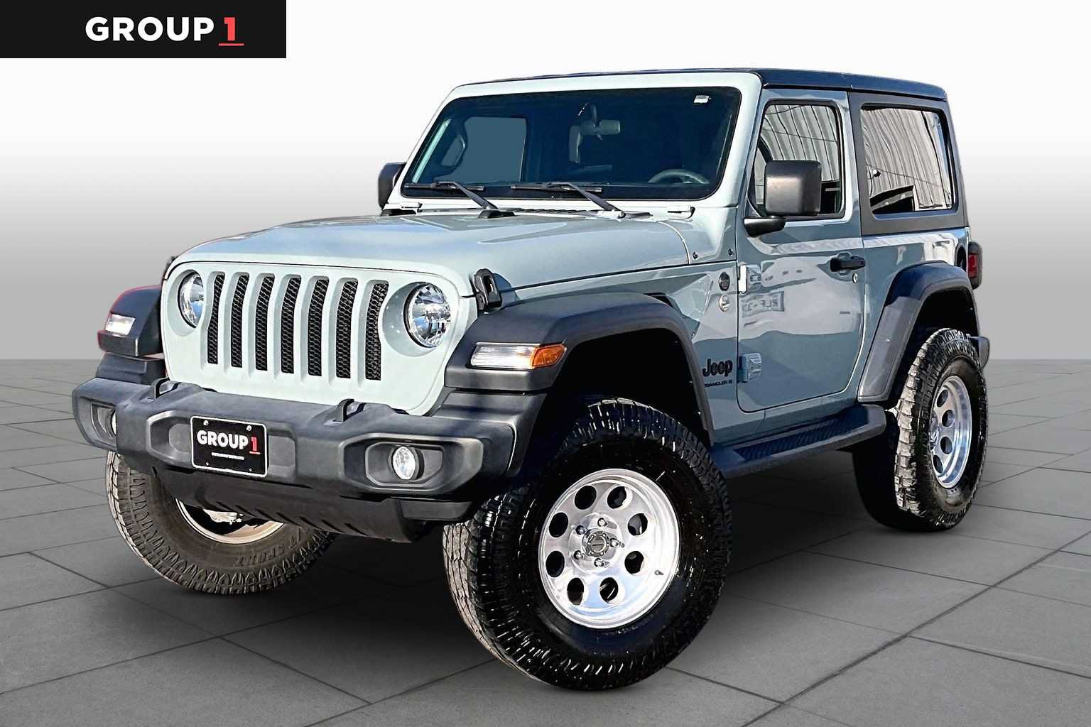 Used 2023 Jeep Wrangler Sport AWD/4WD image 1