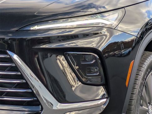 New 2026 Buick Enclave Preferred w/ Power Package image 7